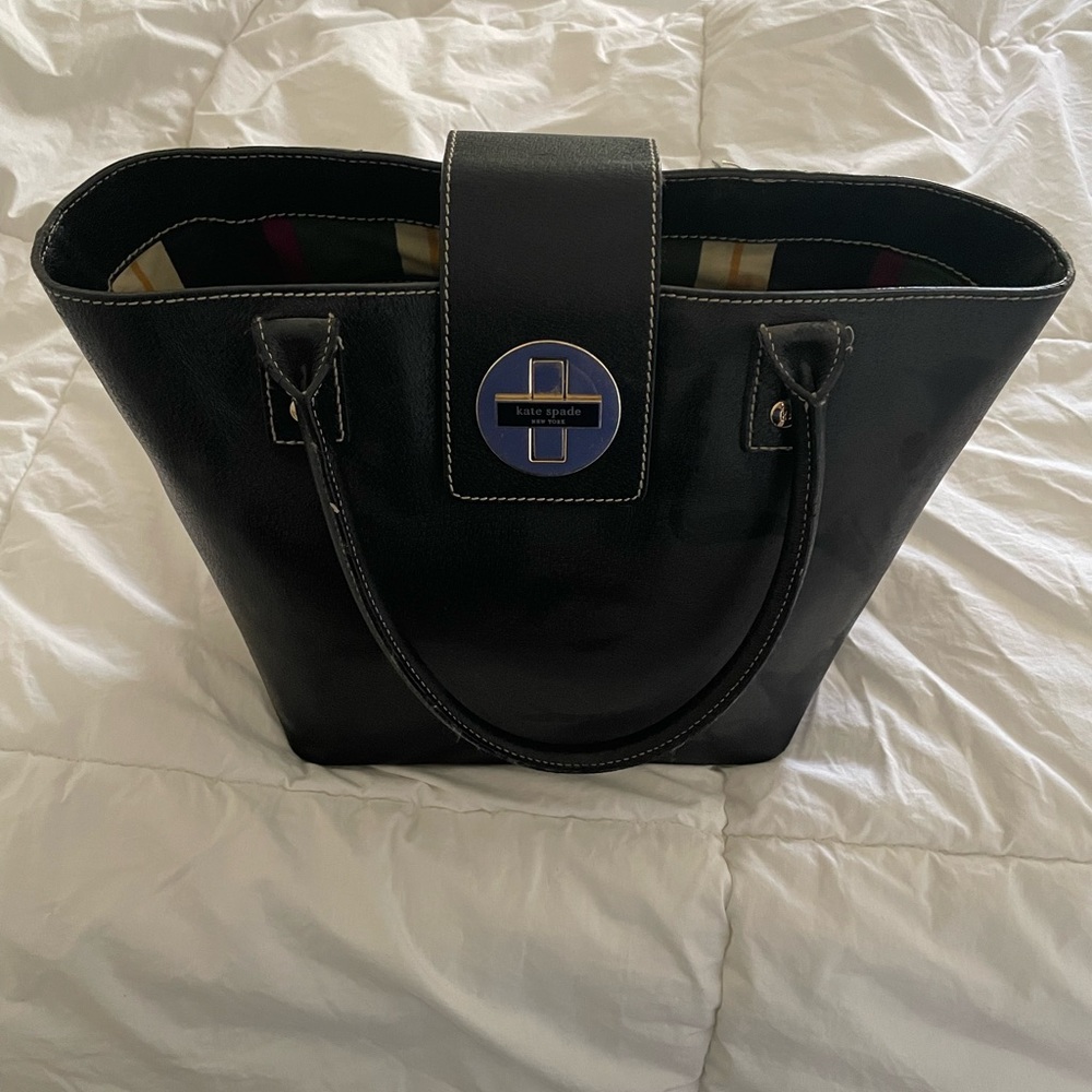 Kate spade top handle black tote with turn lock